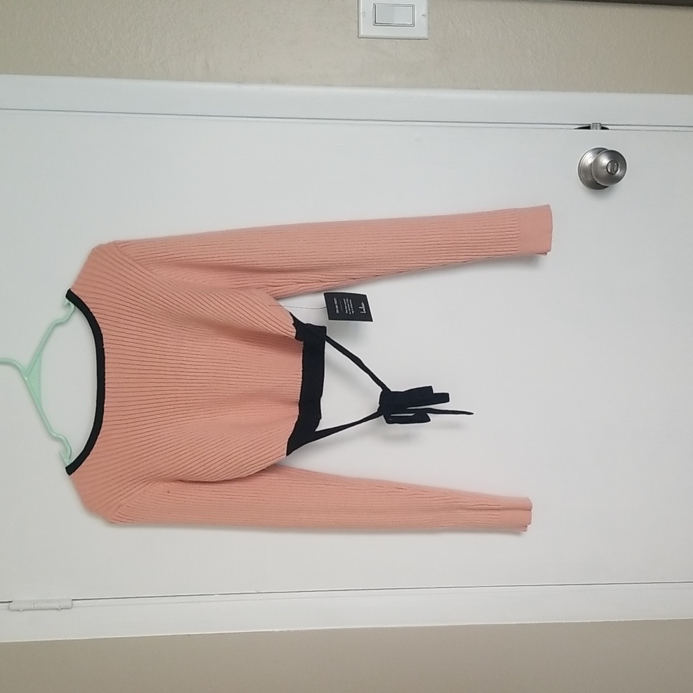 Lulu's Sweater set - Picture 3 of 7